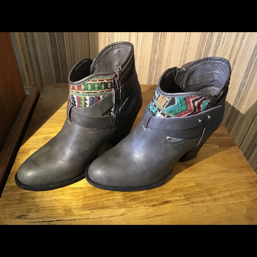 Great looking casual and sturdy shoes